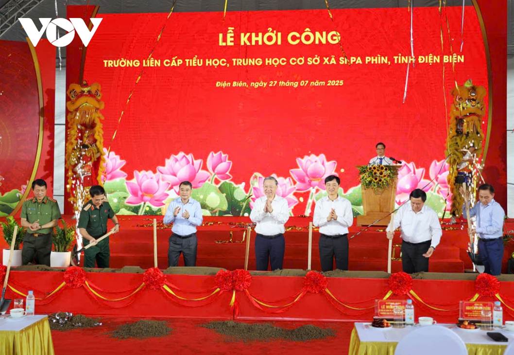 truong lien cap si pa phin ngoi truong cua niem tin va khat vong o vung bien hinh anh 3